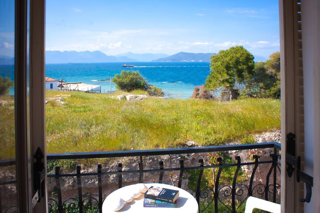 乌尔丽卡酒店 Aegina 外观 照片